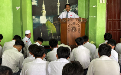 MAN 4 Karawang Laksanakan Pembiasaan Sholat Zuhur Berjamaah dan Pembinaan Karakter Siswa