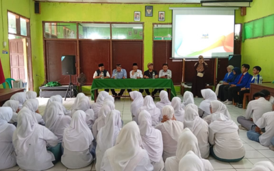 MAN 4 Karawang Fasilitasi Sosialisasi UBP Karawang bagi Siswa Kelas XII